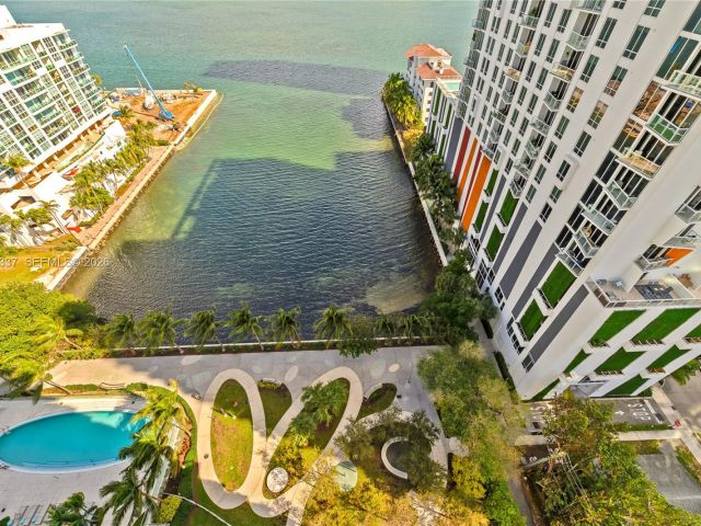 Apartment for sale  Unit #1708 - photo 7493509