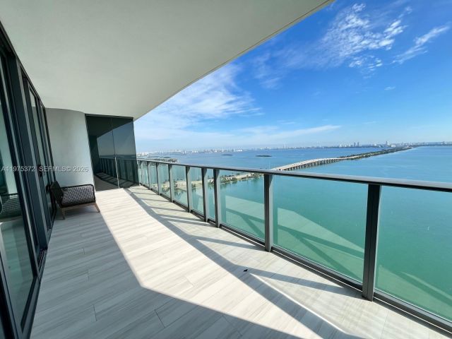 Apartment for rent  Unit #3003 - photo 7530256