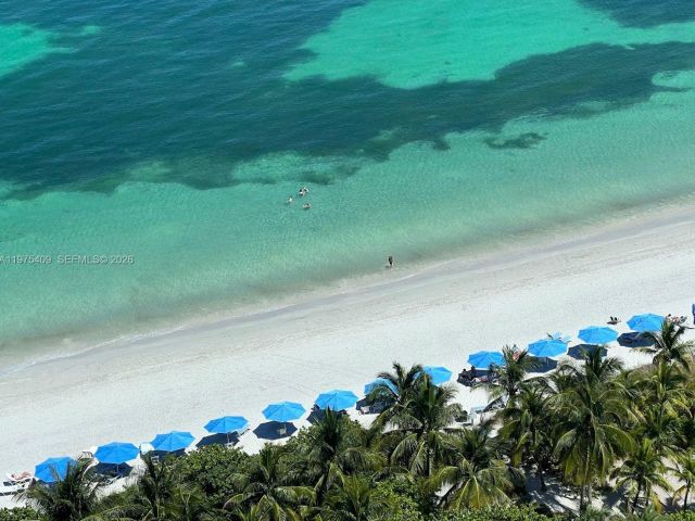 2-bedroom home for rent in Key Biscayne - 881 Ocean Dr TH7 - MondialRealty