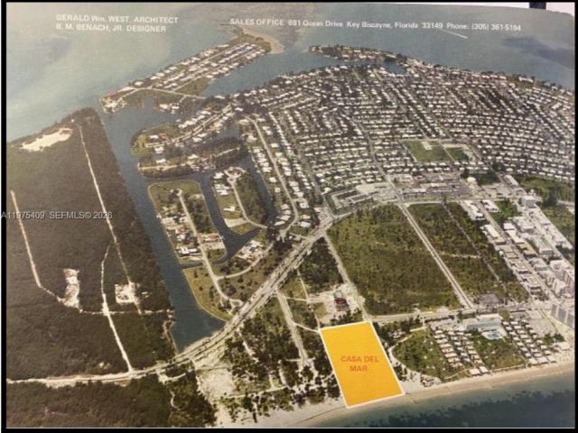 2-bedroom home for rent in Key Biscayne - 881 Ocean Dr TH7 - MondialRealty