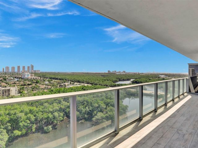 Apartment for rent  Unit #1815 - photo 7505307