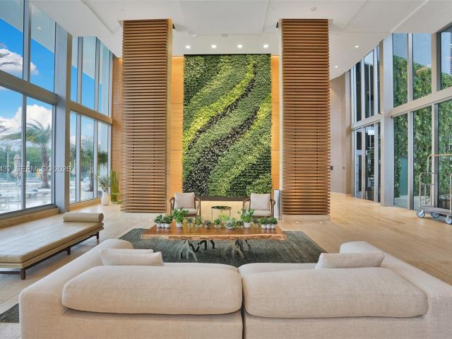 Apartment for rent  Unit #1815 - photo 7505310