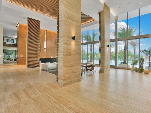 Apartment for rent  Unit #1815 - photo 7505311