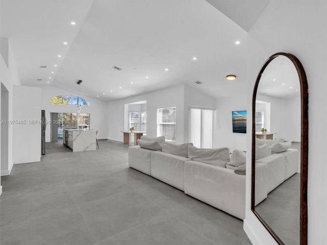 Home for rent at 4962 SW 32nd Way - photo 7474441