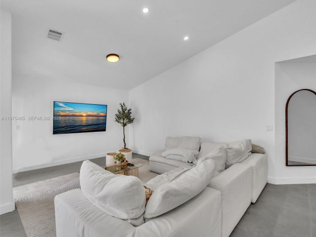 Home for rent at 4962 SW 32nd Way - photo 7474443