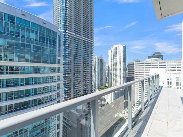 Apartment for rent  Unit #PH102 - photo 7511938