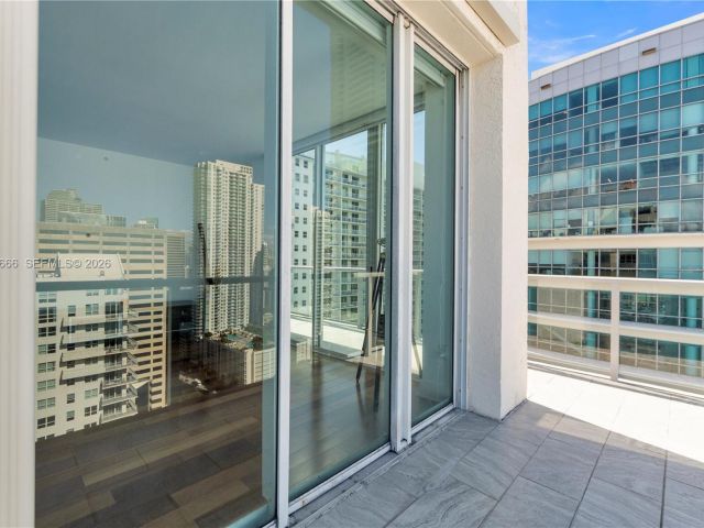 Apartment for rent  Unit #PH102 - photo 7511939