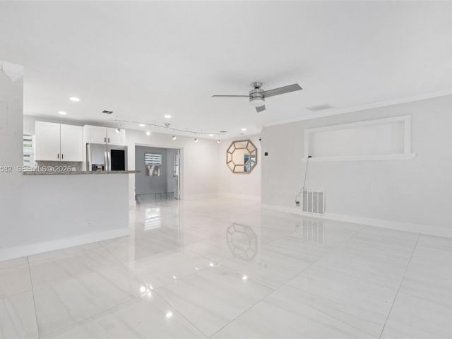 Home for sale at 309 SE 3rd Ter - photo 7529230