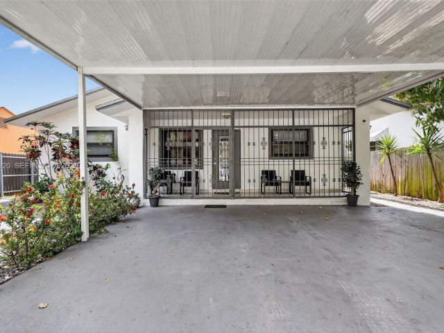 Home for sale at 834 NW 115th St - photo 7465939