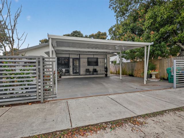 Home for sale at 834 NW 115th St - photo 7465941