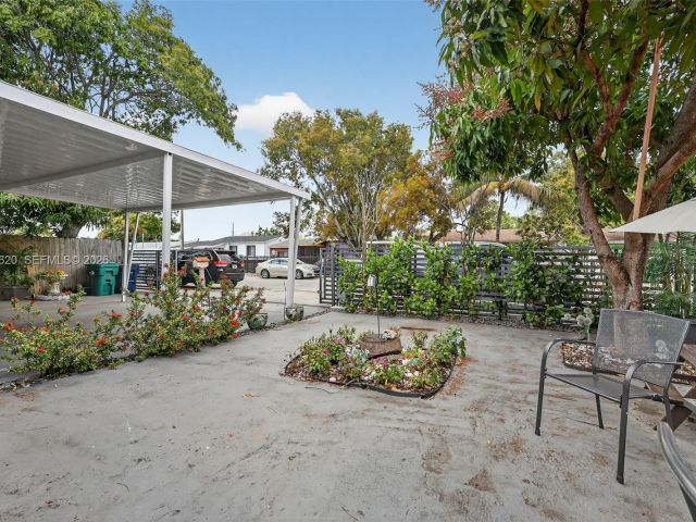 Home for sale at 834 NW 115th St - photo 7465943