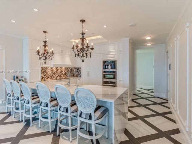 Apartment for sale  Unit #1607 - photo 7509216