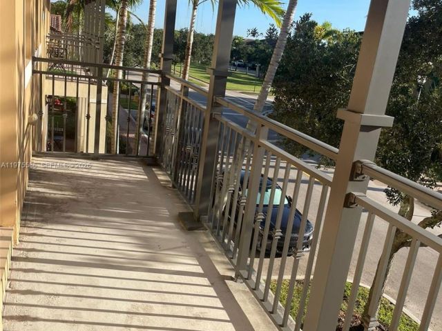 Home for rent at 1522 SW 147th Ter - photo 7455018