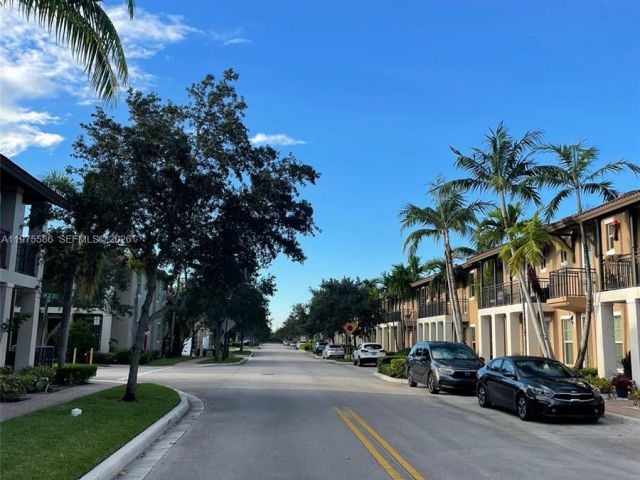 Home for rent at 1522 SW 147th Ter - photo 7455020