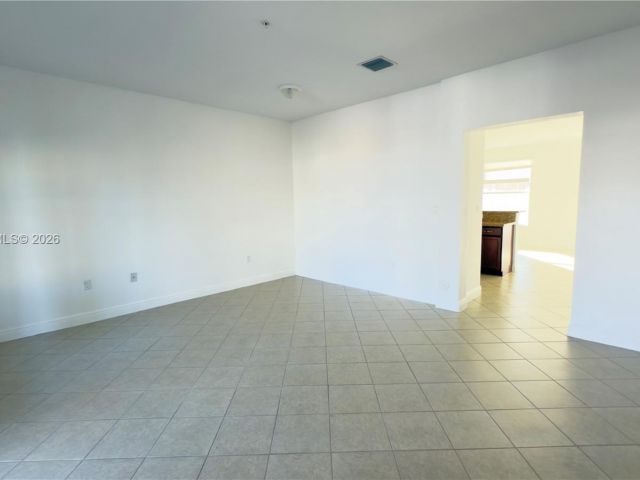 Home for rent at 1522 SW 147th Ter - photo 7455025