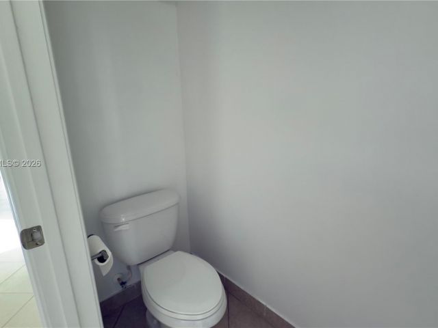 Home for rent at 1522 SW 147th Ter - photo 7455034