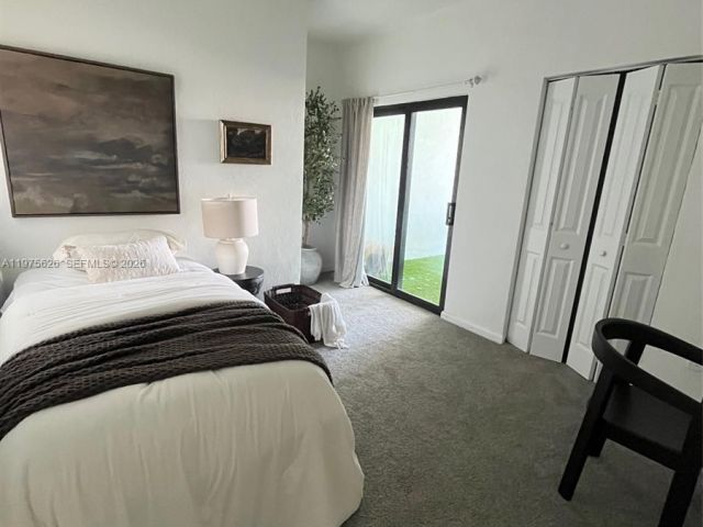 Home for rent at 2526 Pierce St 15 - photo 7474297