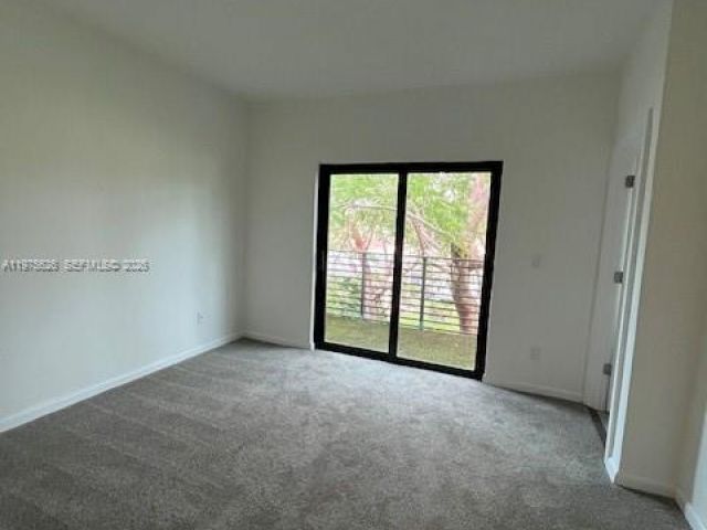 Home for rent at 2526 Pierce St 15 - photo 7474300