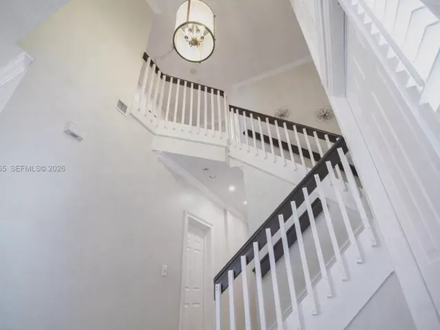 4-bedroom home for sale in Miami - 15542 SW 112th Dr - MondialRealty