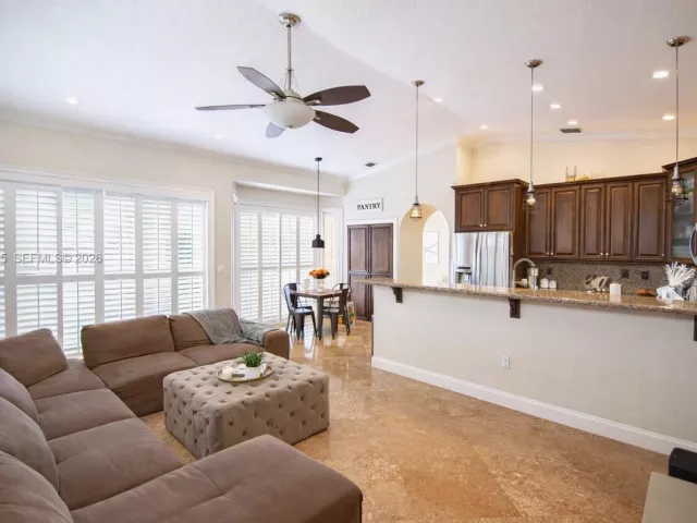 4-bedroom home for sale in Miami - 15542 SW 112th Dr - MondialRealty