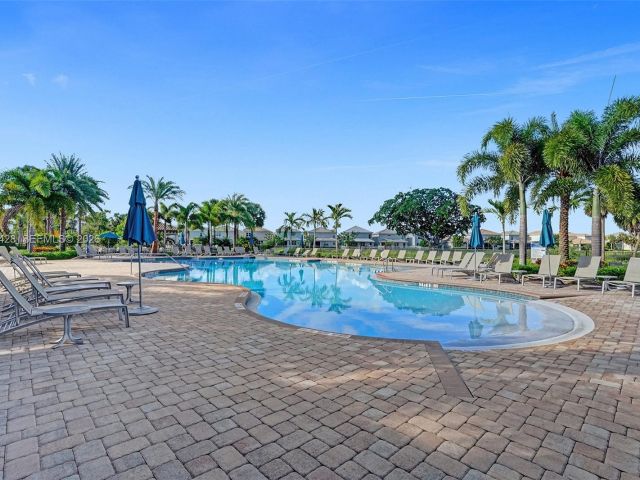 Home for rent at 4764 Eucalyptus Dr - photo 7474378