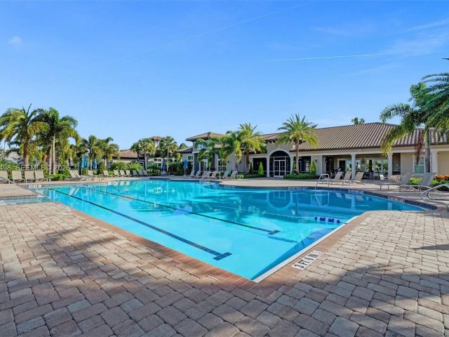 Home for rent at 4764 Eucalyptus Dr - photo 7474379