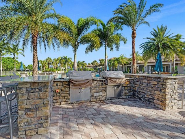 Home for rent at 4764 Eucalyptus Dr - photo 7474380