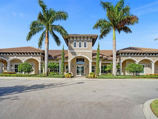 Home for rent at 4764 Eucalyptus Dr - photo 7474390