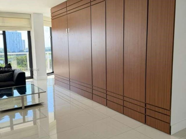 Apartment for rent  Unit #611 - photo 7503074