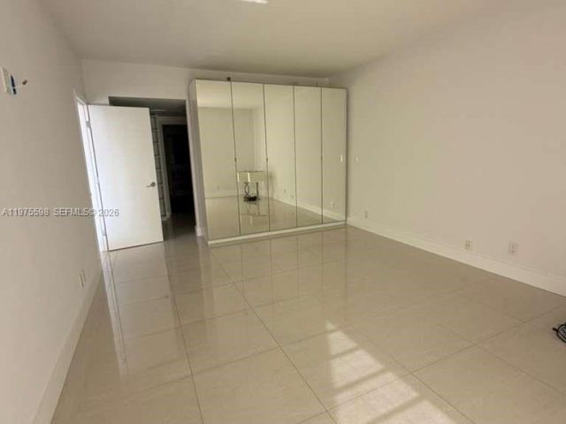 Apartment for rent  Unit #611 - photo 7503078