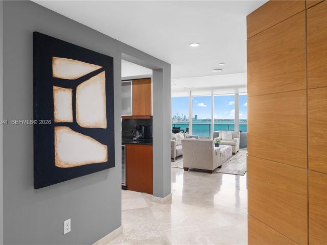 Apartment for sale  Unit #1901 - photo 7522815