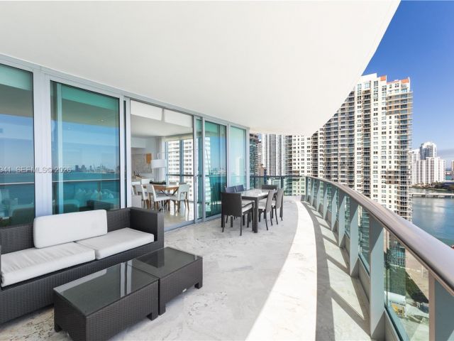 Apartment for sale  Unit #1901 - photo 7522823