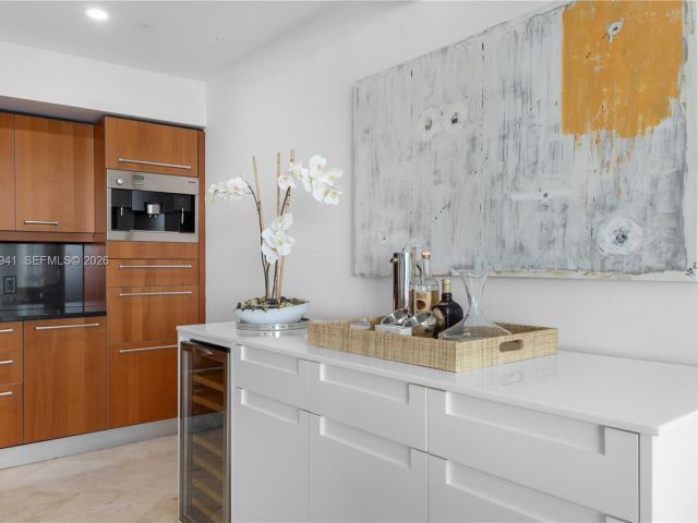 Apartment for sale  Unit #1901 - photo 7522830