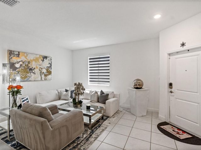 Home for sale at 21018 NE 8th Ave 21018 - photo 7529830