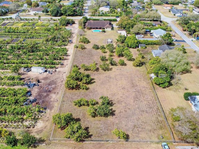 Home for sale at 27745 SW 167th Ave - photo 7460990