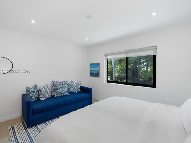 Home for rent at 114 5th Dilido Ter - photo 7522084