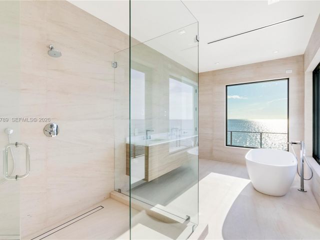 Home for sale at 650 Lugo Ave - photo 7471386