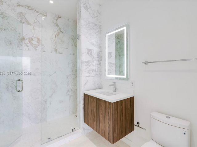 Home for sale at 650 Lugo Ave - photo 7471387