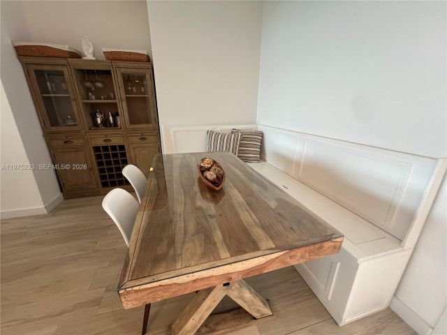 Apartment for rent  Unit #3405 - photo 7493440