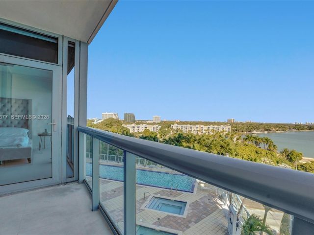 Apartment for sale  Unit #811 - photo 7491533