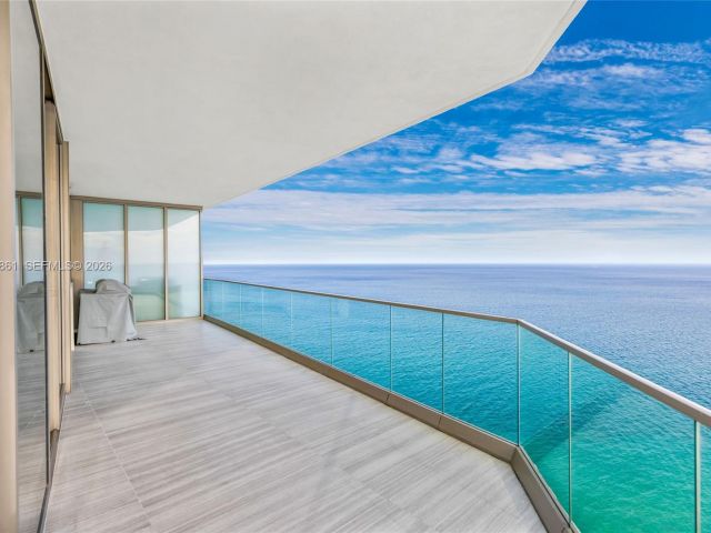 Apartment for rent  Unit #4604 - photo 7495692