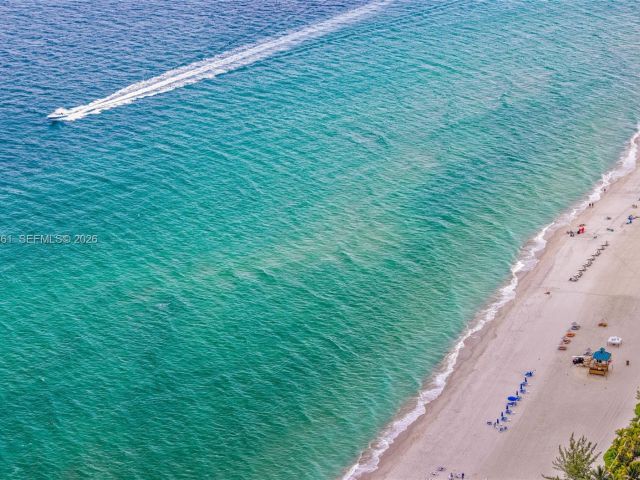 Apartment for rent  Unit #4604 - photo 7495694