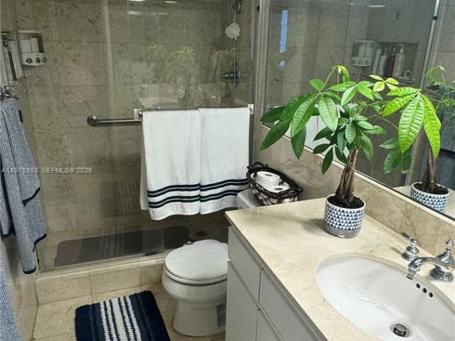 Apartment for rent  Unit #1012 - photo 7504665