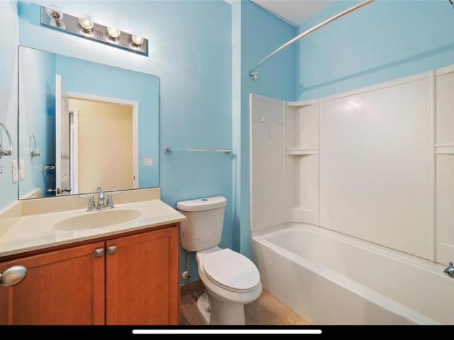 Home for rent at 259 SW 7th Ct - photo 7478658