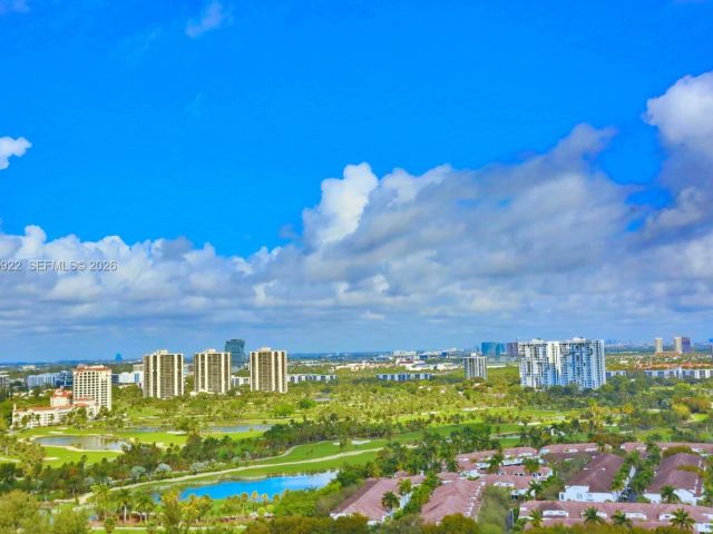 Apartment for sale  Unit #2807 - photo 7504065