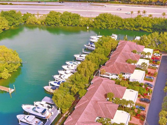 Apartment for sale  Unit #2807 - photo 7504069