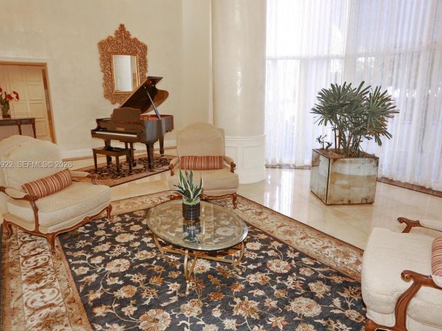 Apartment for sale  Unit #2807 - photo 7504085