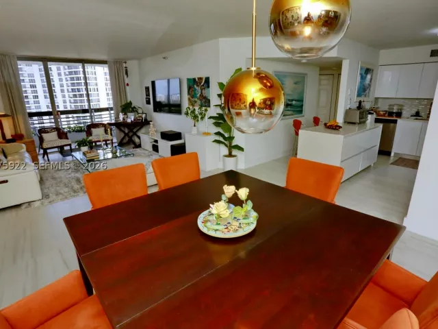 2-bedroom condo for sale in Aventura - 3530 Mystic Pointe Dr 2807 - MondialRealty