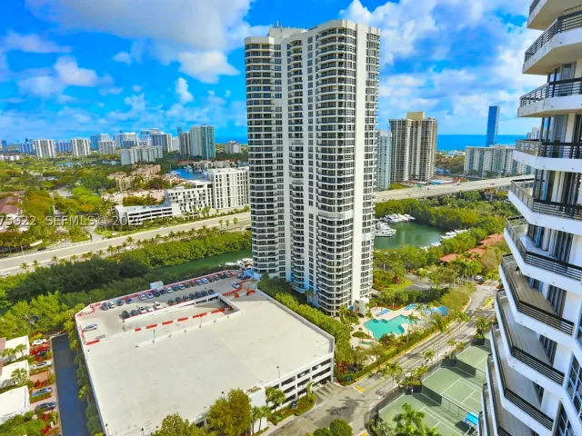 2-bedroom condo for sale in Aventura - 3530 Mystic Pointe Dr 2807 - MondialRealty