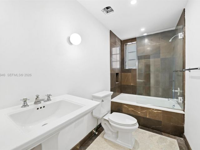 Home for sale at 1545 Meridian Ave - photo 7469172